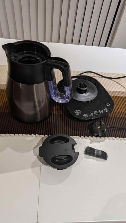 Photo of free Kettle 1L (Finsbury park) #1