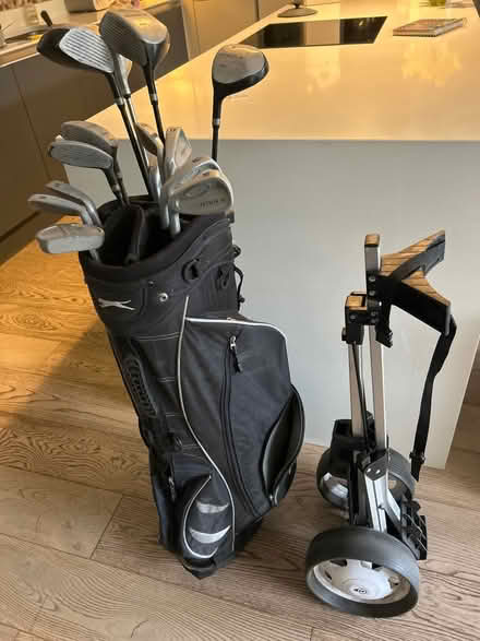 Photo of free Left handed golf clubs (BN1 (off Dyke Road)) #1
