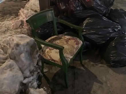Photo of free Antique chair (Bronx) #1
