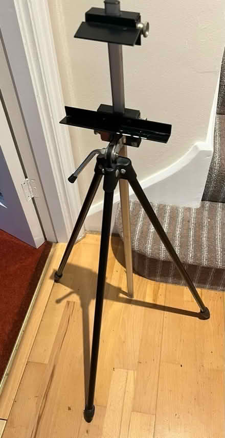 Photo of free Artists Easel (Weybridge KT13) #1