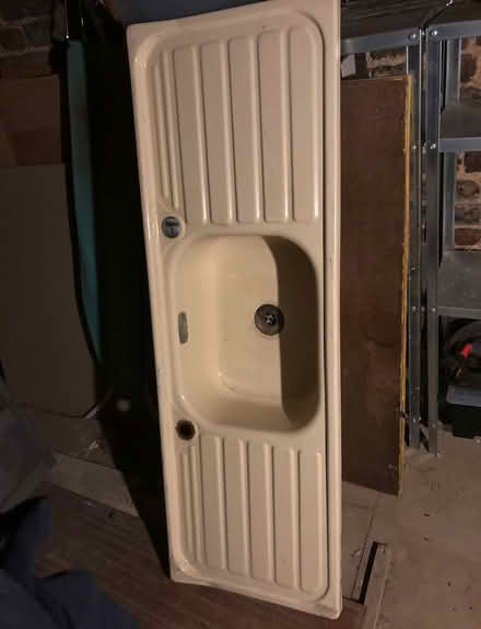Photo of free Cream '50s vintage enamel sink and drainer unit (Hastings TN35) #3