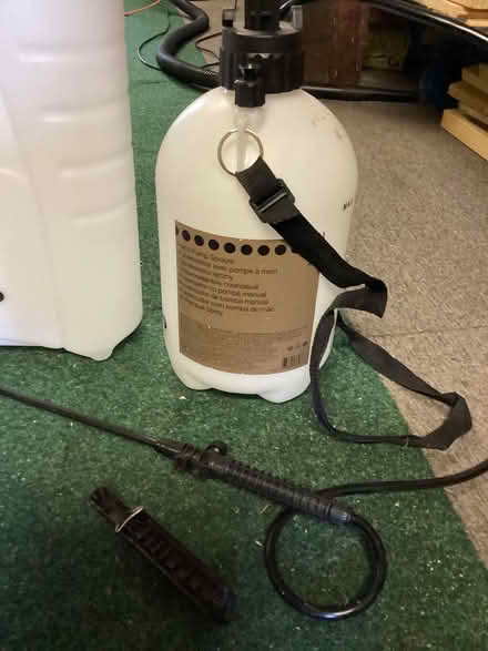 Photo of free 12L Hand pump water sprayer, spare or repair (Horspath OX33) #2
