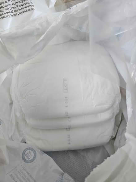 Photo of free Maternity pads&Frida perineal foam (SW19 Wimbledon) #4