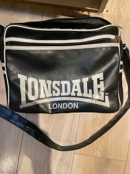 Photo of Messenger bag (High Wycombe HP13) #1