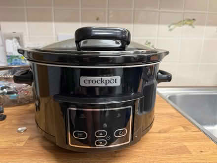 Photo of free Crockpot 4.7L Slow Cooker (CT21) #1