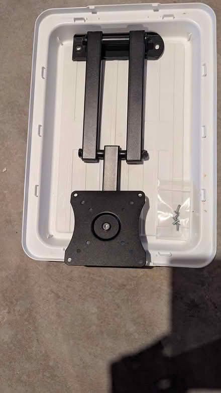 Photo of free Flex arm TV/Monitor wall mount (Raritan Township/Ringoes) #3