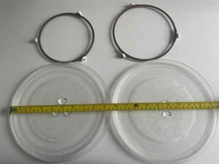 Photo of free 2 glass microwave base plates and runners (Longbarn WA2) #1