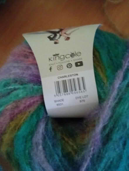 Photo of free Chunky Knit Yarn (Roby L36) #3