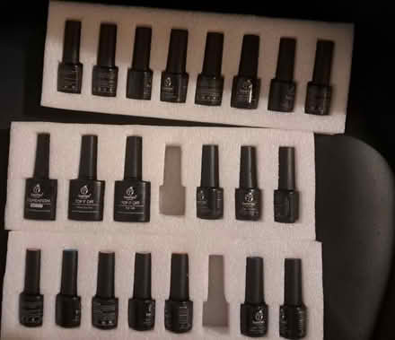 Photo of free UV led lamp and gel polish kit (Weybridge KT13) #3