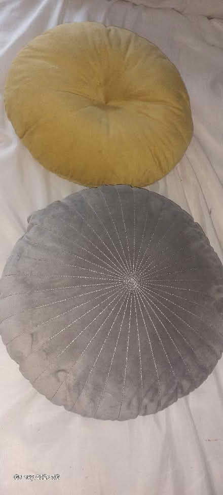 Photo of free 2 velvet round cushions (BT15) #1