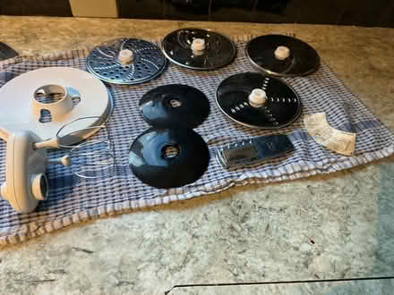 Photo of free Food processor (BH10) #3