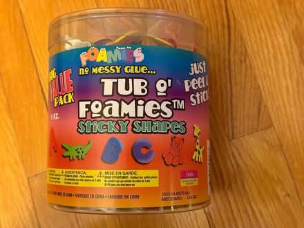 Photo of free Tub o' Foamies (Yonge & Mulock) #2