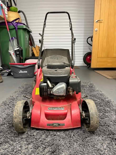 Photo of free Mountfield Hand Propelled Petrol Lawnmower (CT21) #3