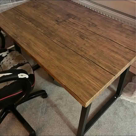 Photo of free Desk (Markfield LE6) #1