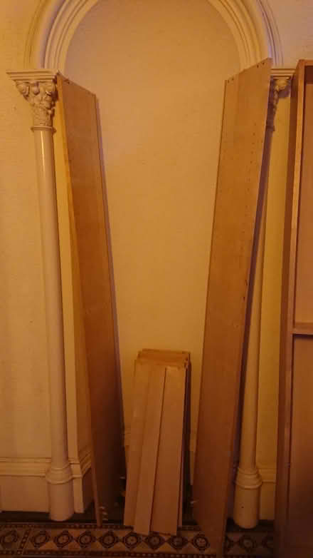 Photo of free Book case - sturdy wooden (2nd) (Bruntsfield EH10) #2