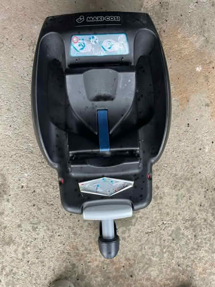 Photo of free Maxi cosi car seat (Hayle) #2