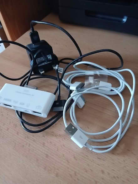 Photo of free Apple 30pin Dock Connectors (Mexborough S64) #1