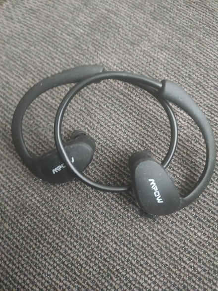 Photo of free Mpow bluetooth earphones (SE1) #1