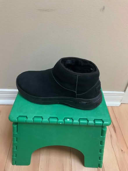Photo of free Skechers boots - ladies' sz.6 (Hunt Club) #2