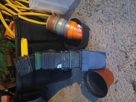 Photo of free Lots of flower pots (Borehamwood WD6) #1
