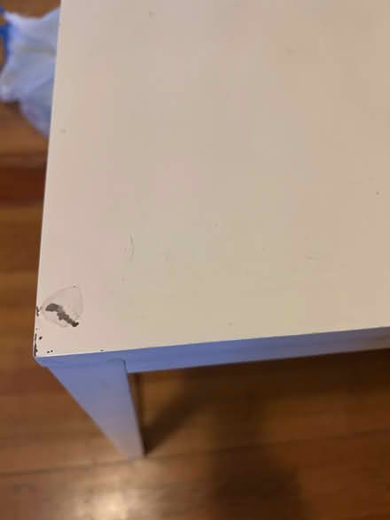 Photo of free White desk (Lexington Center) #3