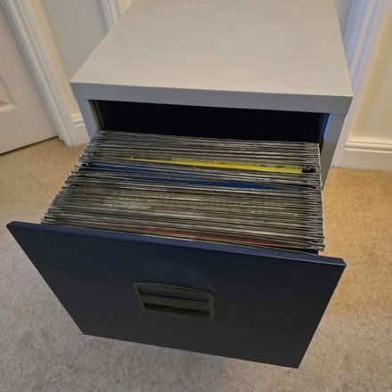 Photo of free A4 Two Drawer Filing Cabinet (CT6) #2