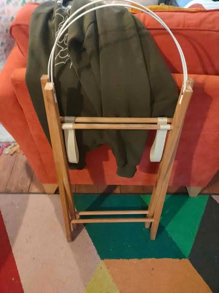Photo of free Moses basket stand (S41 newbold) #1