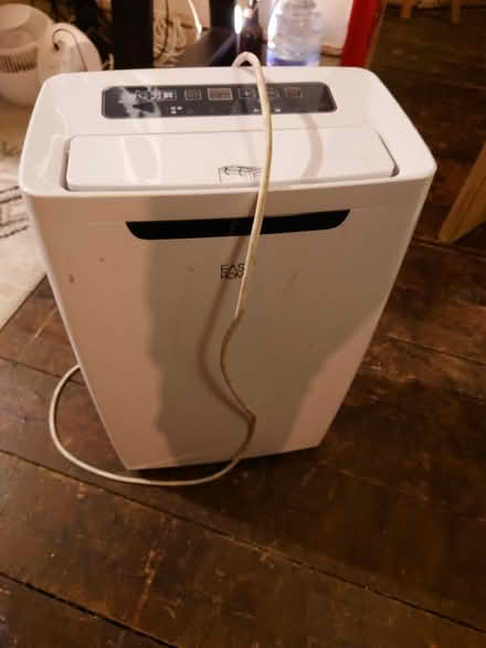 Photo of free EasyHome Dehumidifier - faulty (Fishponds BS16) #1