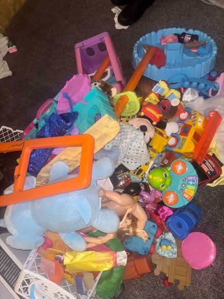 Photo of free toys (Ashton ol69) #1