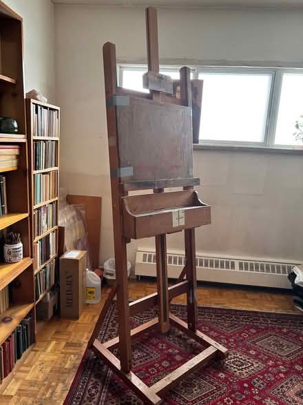 Photo of free Old-school easel (North York) #1