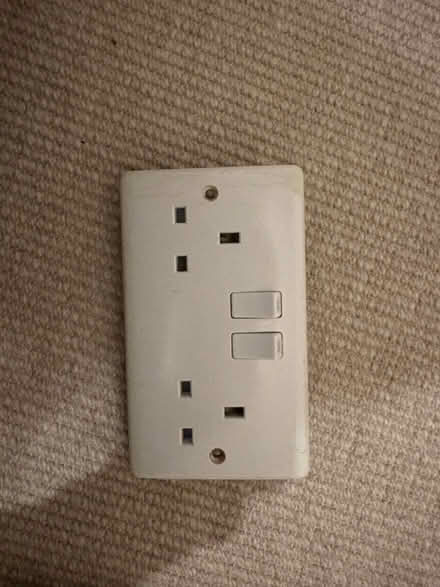 Photo of free Socket (E9) #1