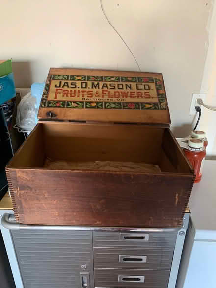 Photo of free Vintage Antique Wood Box (Piney Orchard near Food Lion) #3