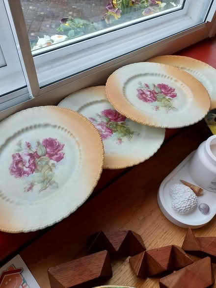 Photo of free Old tea plates (WR14 Malvern Link) #1