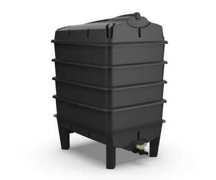 Photo of Wormer composting (SY7) #1