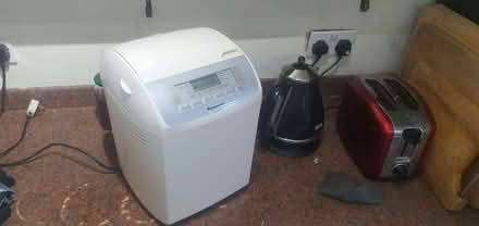 Photo of free Panasonic sd-255 breadmaker for parts (Elmers End BR3) #1