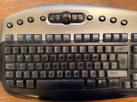 Photo of free Wireless Microsoft Keyboard and Mouse (Kirklees HD8) #2