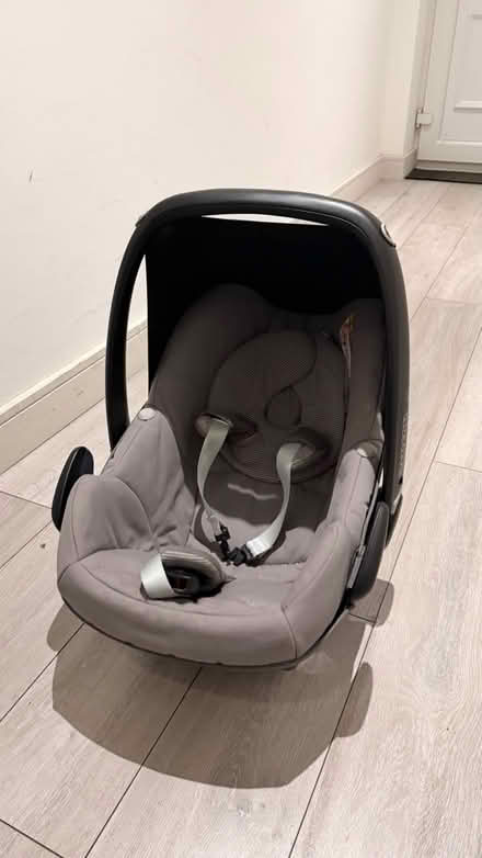 Photo of free Car seat (Thornton Heath CR7) #2