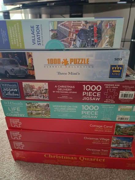 Photo of free 1,000 piece jigsaws (Mickleover DE3) #1