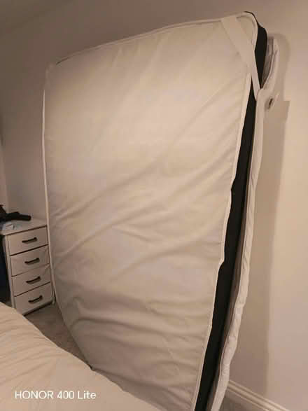 Photo of free Soft mattress (Ub6 perivale) #1