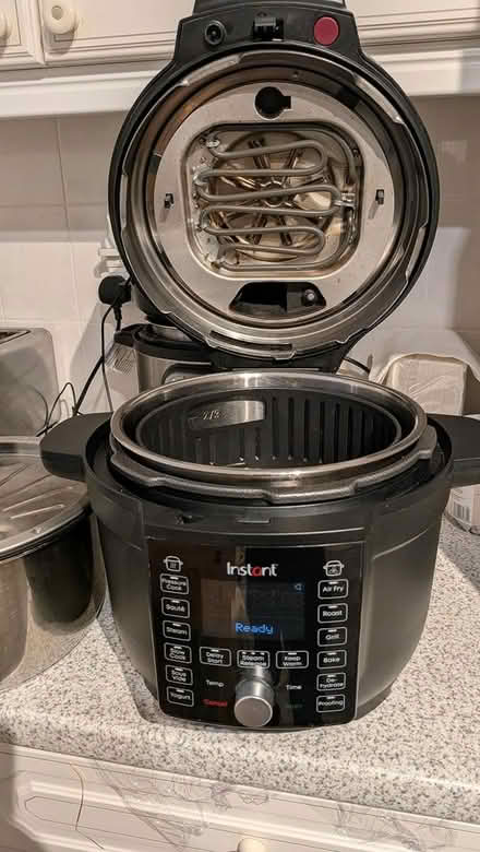 Photo of free Instant pot airfryer (Castlepoint BH8) #1
