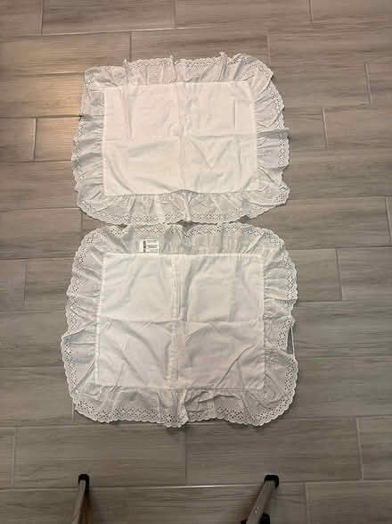 Photo of free White Frilly linens (near Cabin John Village) #4