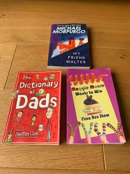 Photo of free Childrens books can seperate (Emsworth) #1