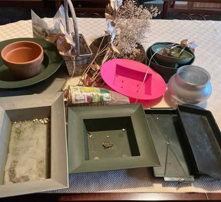 Photo of free Containers for Flowers and Plants (BT8) #3