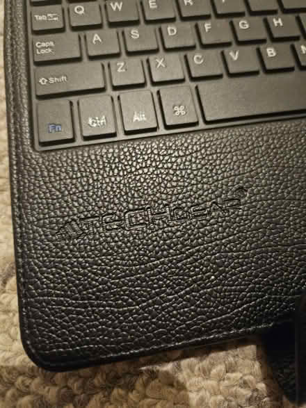 Photo of free Techgear tablet case and keyboard (Camberwell) #3