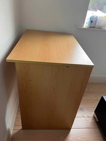 Photo of free Office desk (Woking GU21) #3