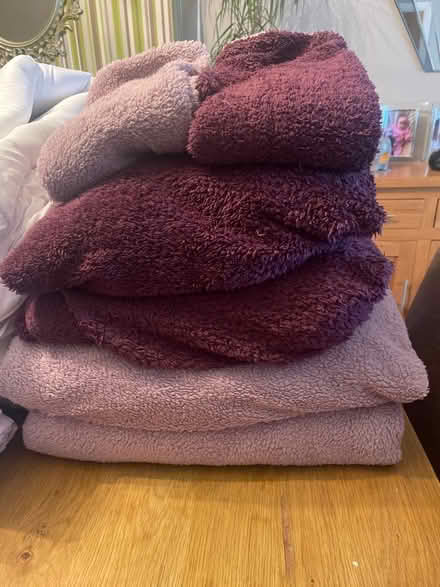 Photo of free Single ‘Teddy Bear’ Duvet Sets (Bexleyheath, DA7) #2