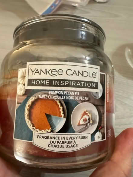 Photo of free 4 x candles. 3 x Yankee Candles (Bellevue EH7) #3