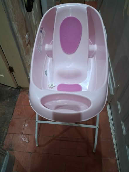 Photo of free Baby bath (DE11) #2