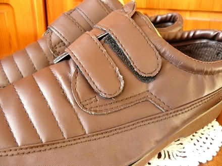 Photo of free mens smart brown shoes size 7 (Woodside WD25) #2