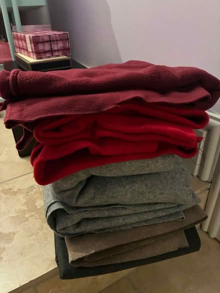 Photo of free Fabric pieces felt & fleece (Kingswood) #1